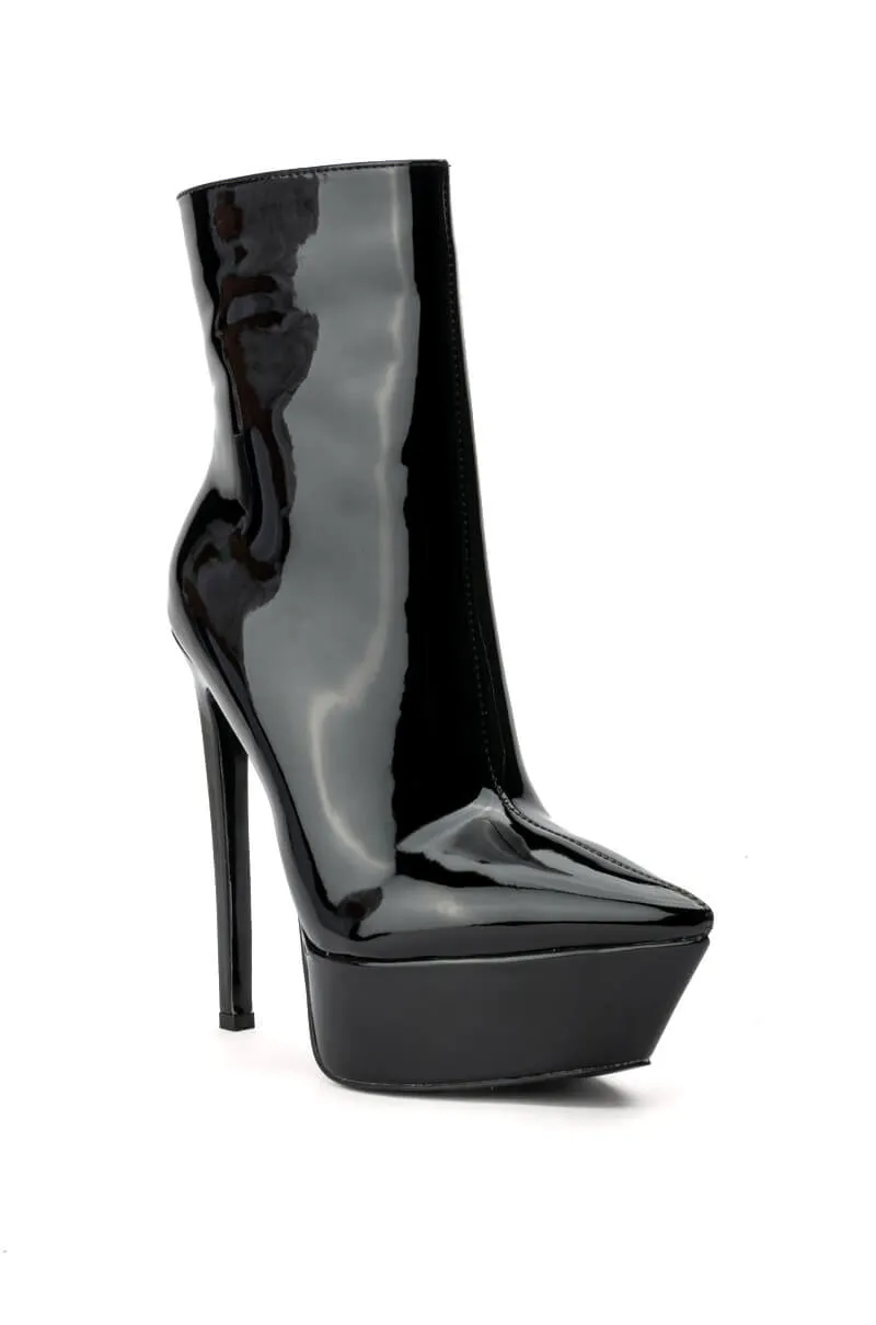 AZALEA WANG JEALOUSY PLATFORM STILETTO BOOTIE IN BLACK PATENT
