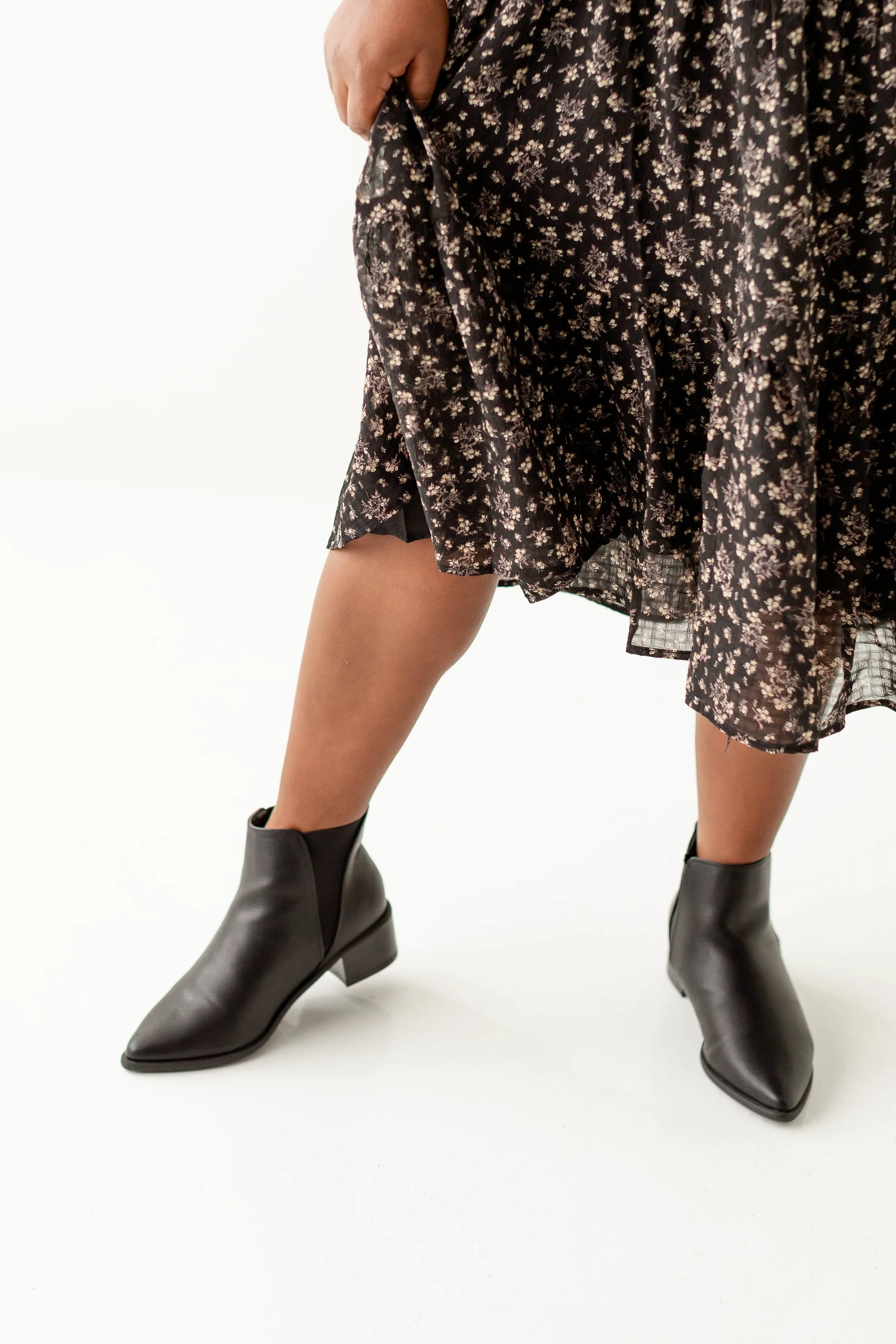 'Bristol' Low Heel Chelsea Boots in Black