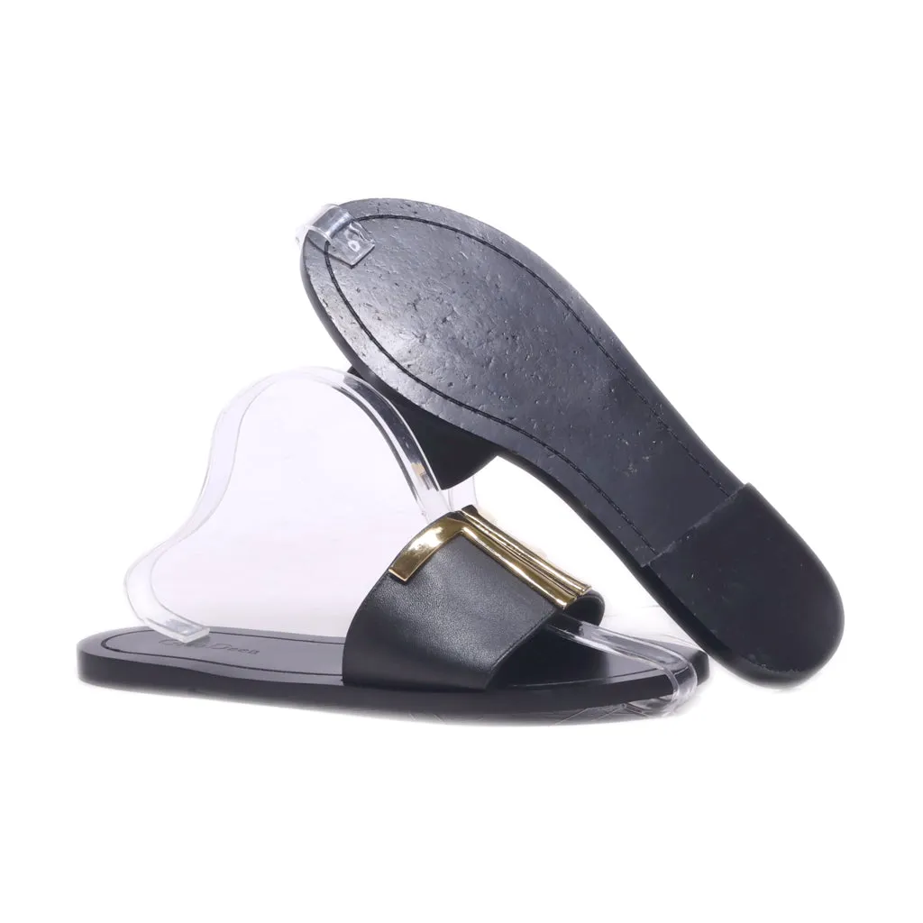 Giao Deen Flat Sandals Leather Black Colour For Women