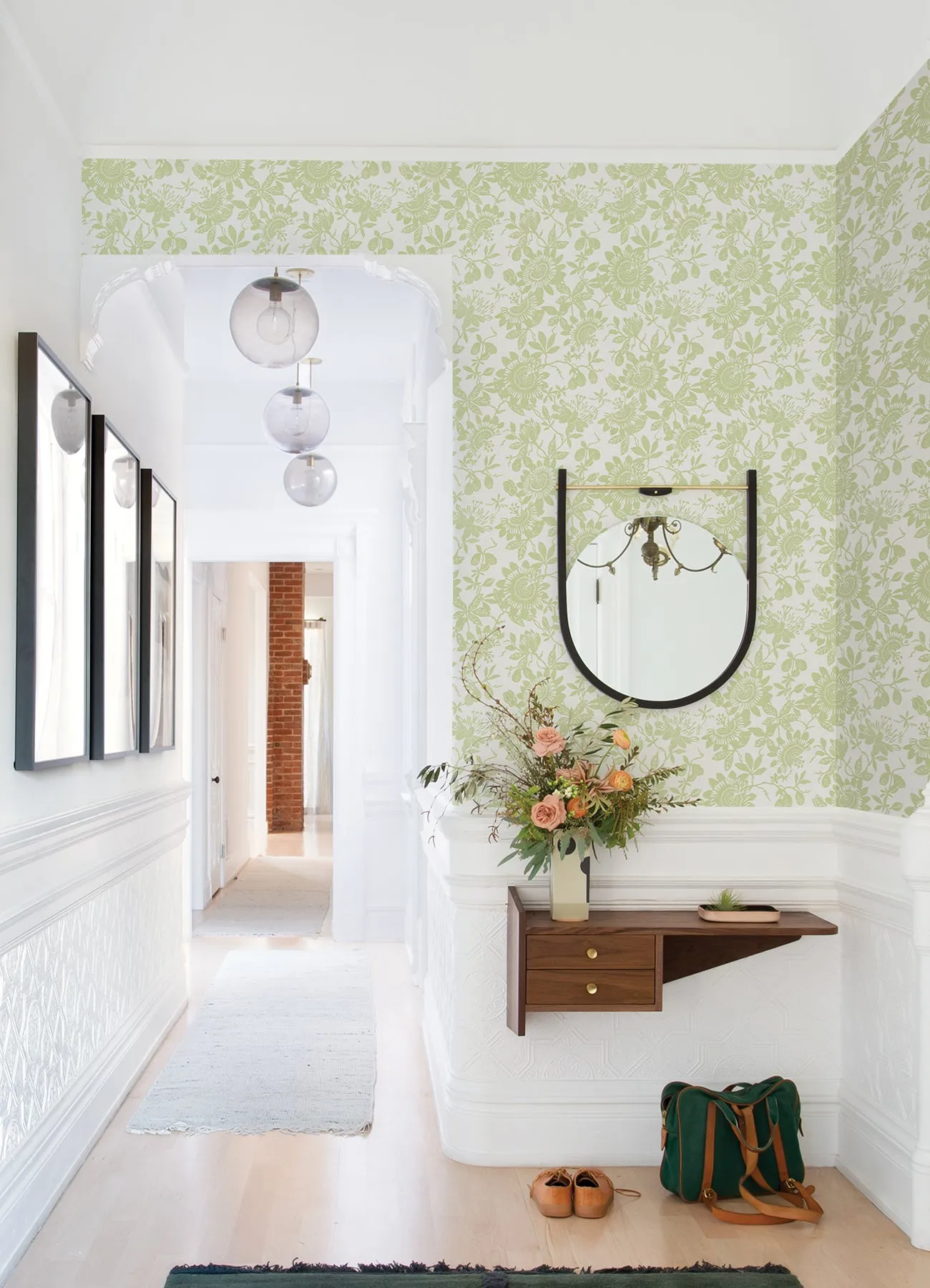 Helen Light Green Floral Trail Wallpaper