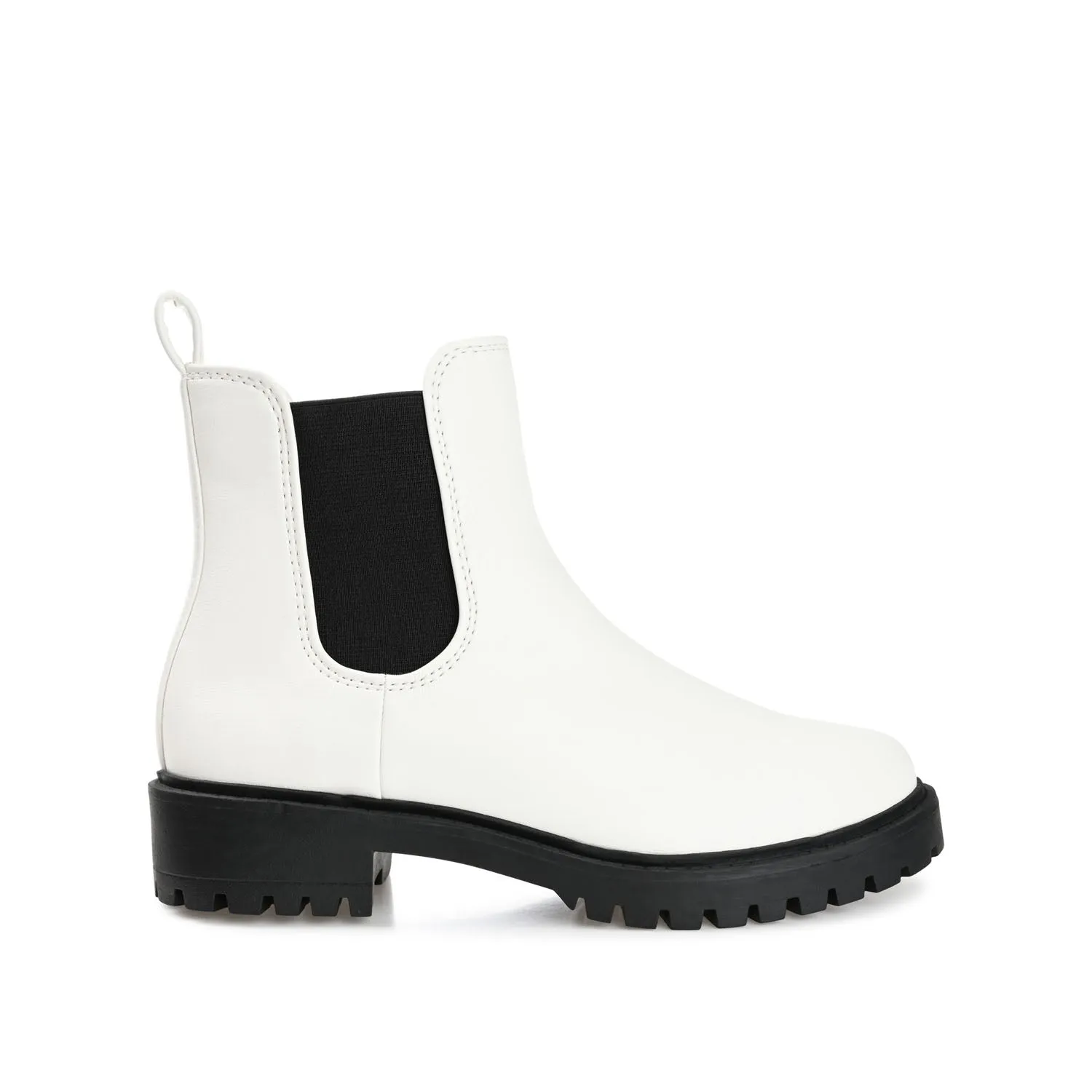 KENOVA CHELSEA BOOTIES IN WIDE