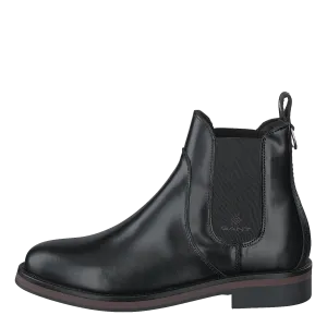 Malin Chelsea Black