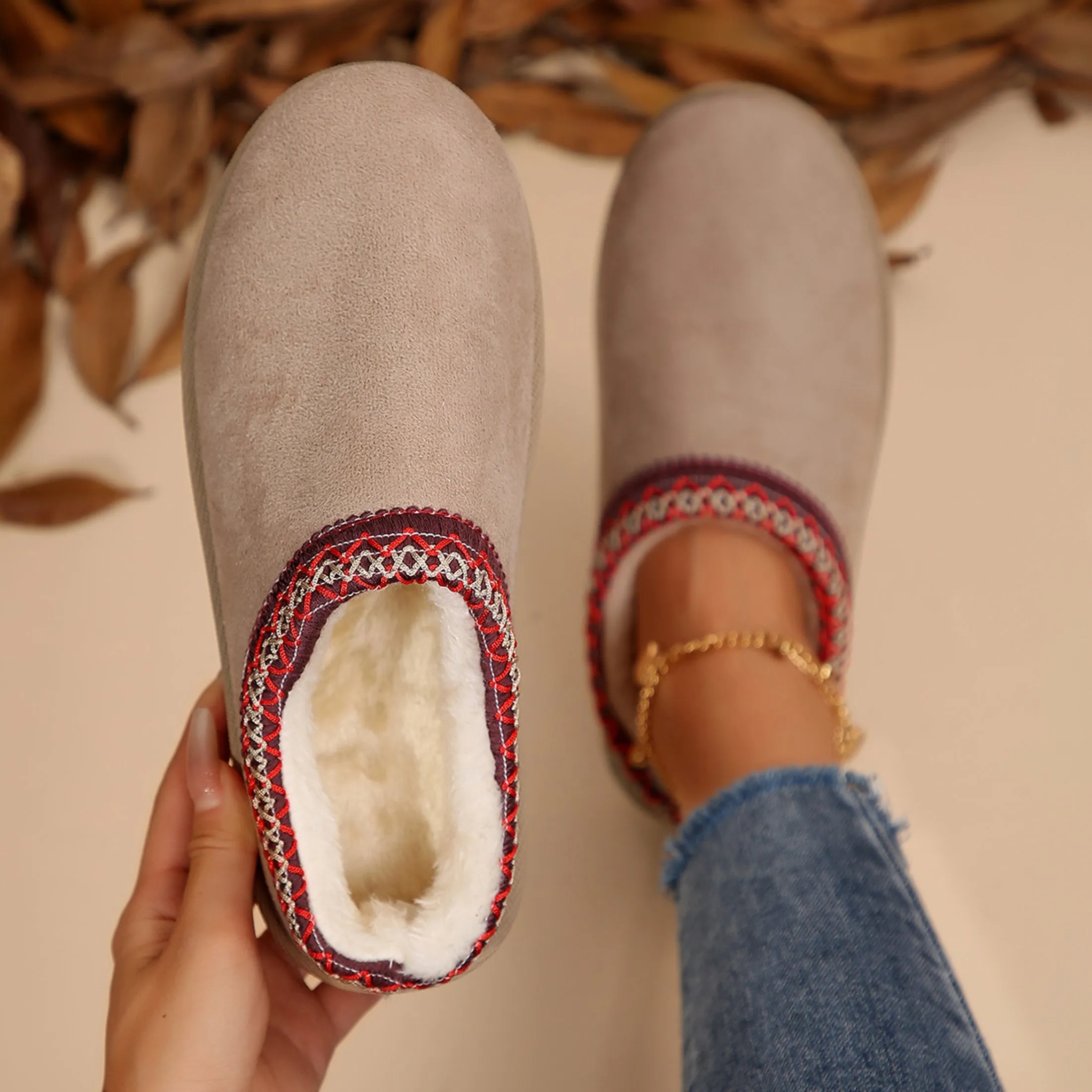 Mini Boots Braid Slippers