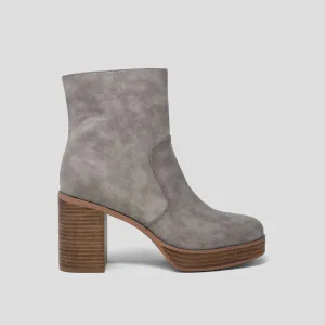 Vernita Boots